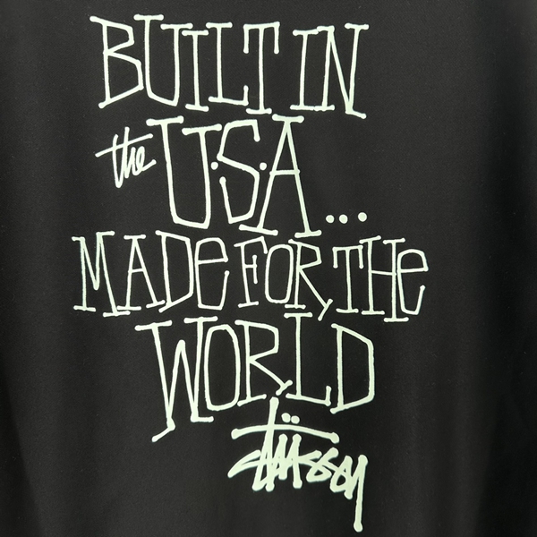 ブランドパーカー着用イメージ